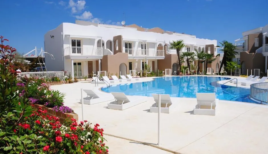 Apartment Wave Village Piazza Trieste Lido di Jesolo Italy